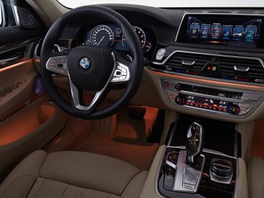 slide image for gallery: 17772 | Интерьер BMW 7 серии