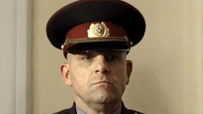 Федор Лавров в сериале «Тень Чикатило» Федор Лавров в сериале «Тень Чикатило»