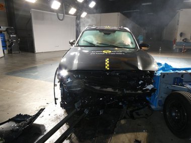 Краш-тест Mazda CX-80 EuroNCAP Краш-тест Mazda CX-80 EuroNCAP