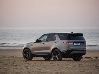 slide image for gallery: 26928 | Land Rover Discovery 2021