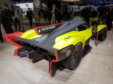 slide image for gallery: 23552 | Aston Martin Valkyrie AMR Pro