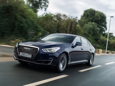 slide image for gallery: 23214 | Genesis G90