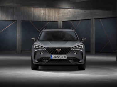 slide image for gallery: 25742 | Cupra Formentor