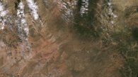 На первых кадрах спутника видны: 1) Город Катманду (Непал) в левом нижнем углу первого изображения, он расположен в долине к югу от Гималайских гор; 2) Западная часть США (показана засуха в регионе); 3) Знаменитые пляжи с белым песком в Пенсакола-Бич; 4) П