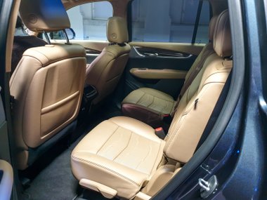 slide image for gallery: 25654 | Cadillac