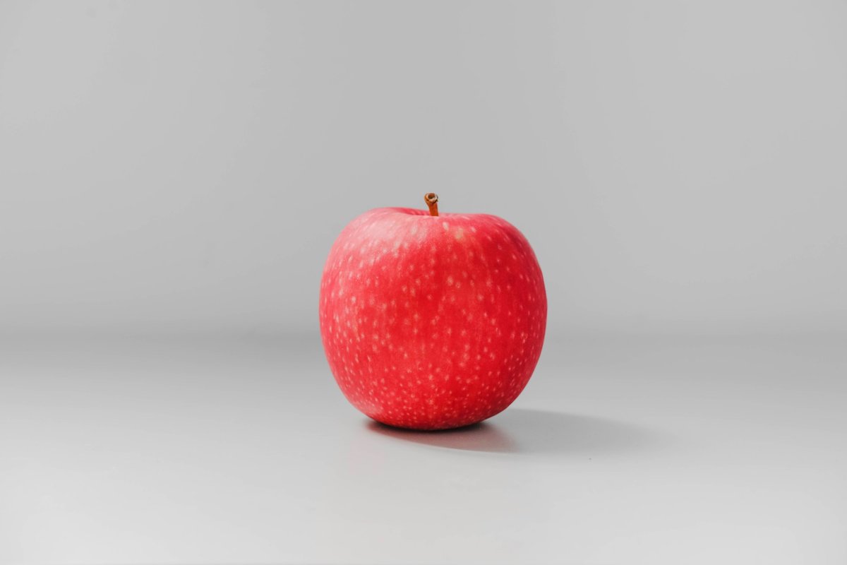 Яблоки - полезные свойства и калорийность, применение и приготовление,  польза и вред - Hi-chef.ru