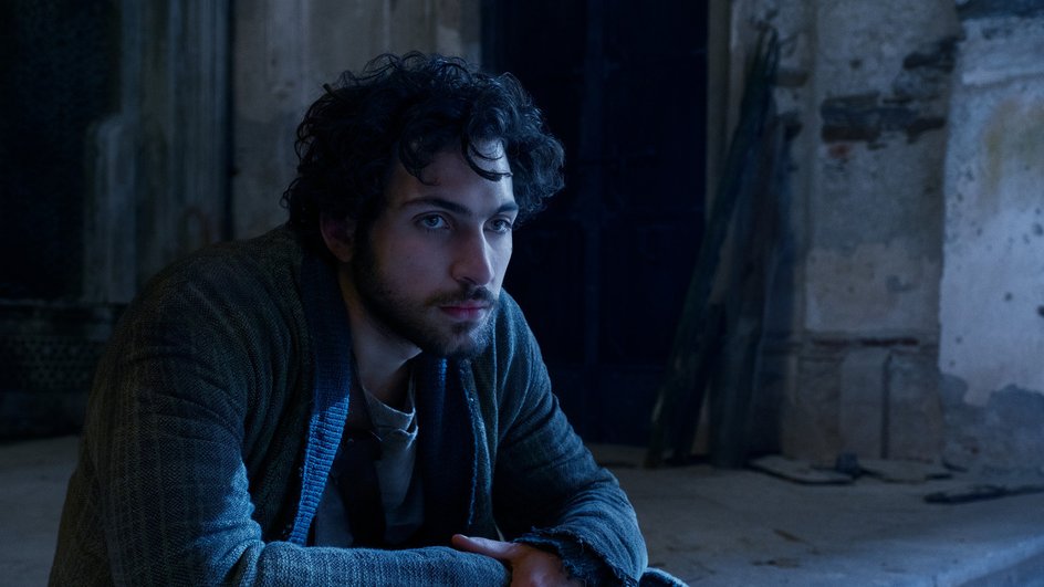 Барни Харрис в сериале «Колесо времени» Барни Харрис в сериале «Колесо времени»