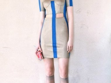 Slide image for gallery: 2863 | Платье в футуристическом стиле от WellDONE