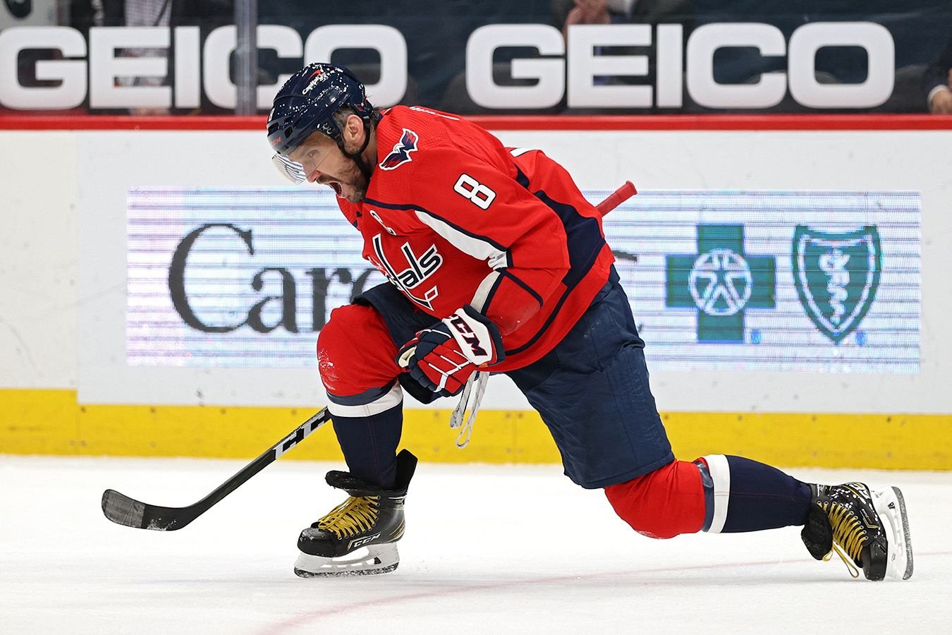 Александр Овечкин установил необычный рекорд НХЛ для хоккеистов 38+ лет