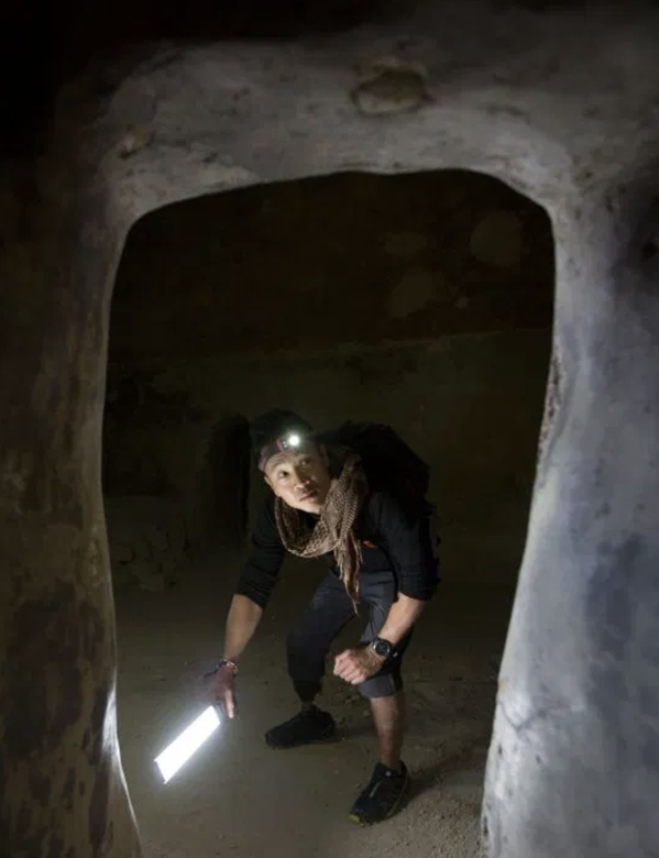 Альберт Лин в подземелье. Фото: National Geographic