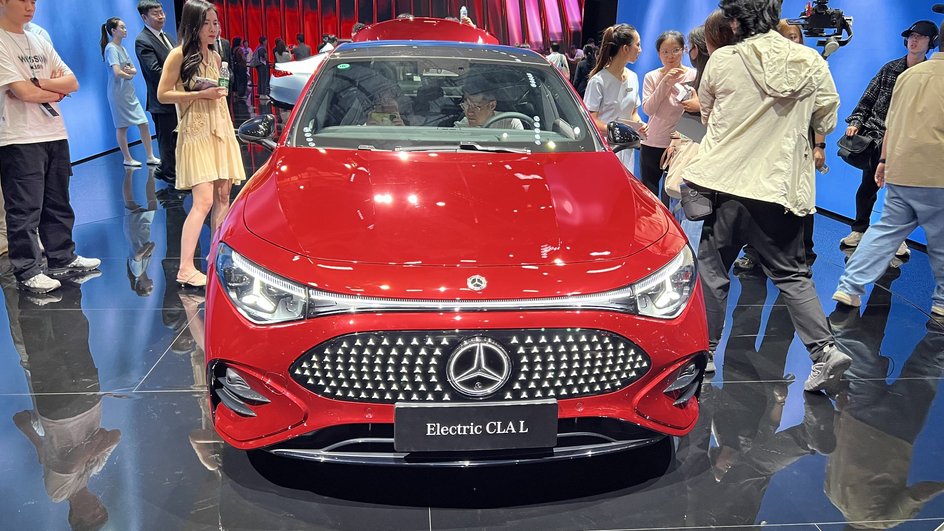 Mercedes-Benz CLA Mercedes-Benz CLA