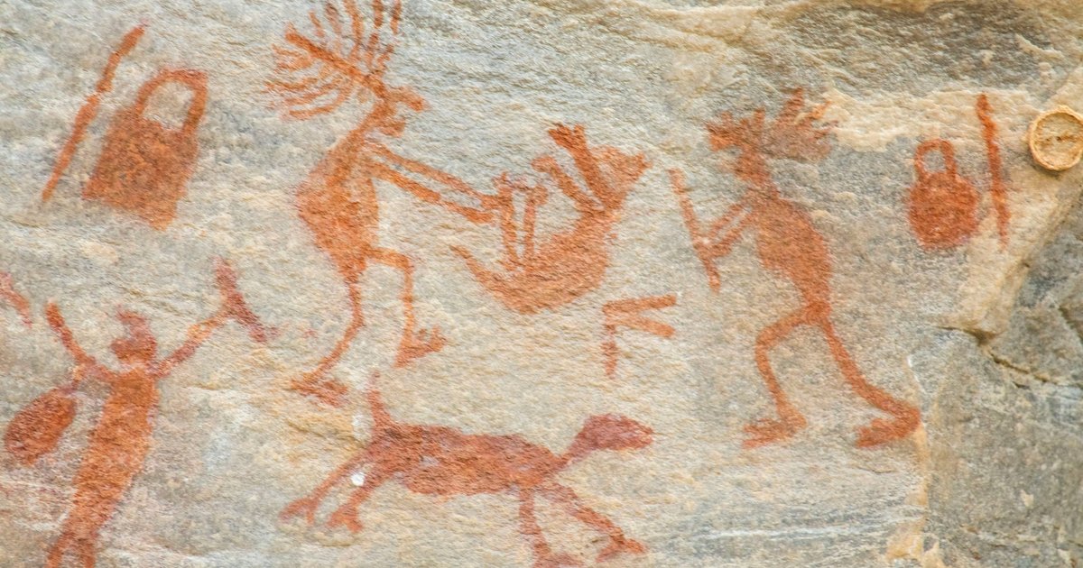 Археологи обнаружили самые древние наскальные рисунки (фото)