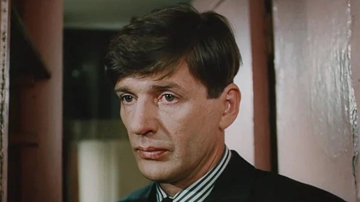 Александр Абдулов в фильме «Гений» Александр Абдулов в фильме «Гений»
