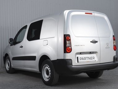 slide image for gallery: 28526 | Peugeot Partner