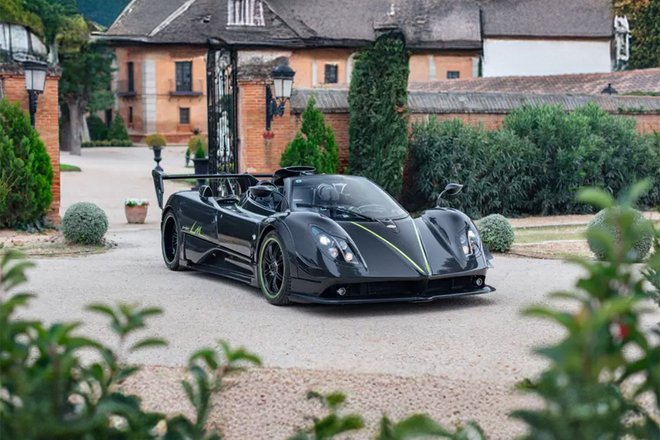 Pagani Zonda 760 LM Roadster