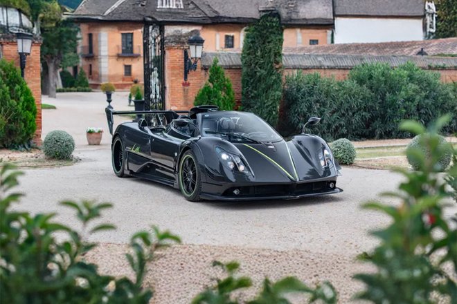 Pagani Zonda 760 LM Roadster