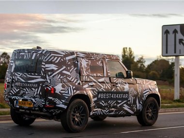 slide image for gallery: 24441 | Новый Land Rover Defender