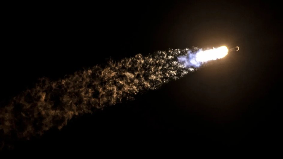Запуск ракеты Falcon 9
