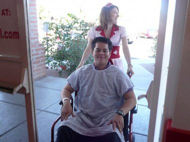 Slide image for gallery: 1462 | «Пациент» в инвалидном кресле выглядит вполне счастливым