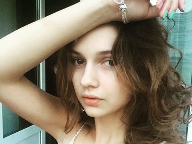 Slide image for gallery: 6118 | 22-летняя Дарья Канауха, победительница шоу «Холостяк», выглядит без косметики очень нежной и ранимой