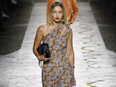Versace, весна-лето 2025 Versace, весна-лето 2025