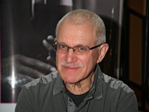 Александр Митта