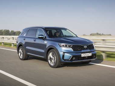 slide image for gallery: 26684 | Kia Sorento New Rus