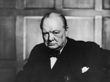Slide image for gallery: 14129 | Уинстон Черчилль (1874—1965). Премьер-министр Великобритании всю жизнь страдал от тяжелой формы депрессии, которую сам же называл «черным псом».