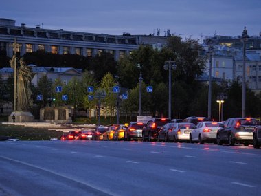 slide image for gallery: 28521 | Вечерние пробки на дорогах Москвы.