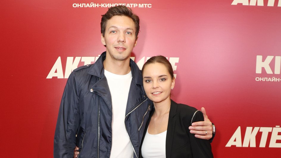 Дмитрий Соловьев и Дина Аверина Дмитрий Соловьев и Дина Аверина