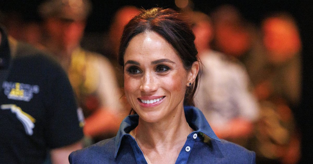 Duchess Meghan Markle’s Stylish Outfit at Art Gallery with Prince Harry – Latest News and Updates