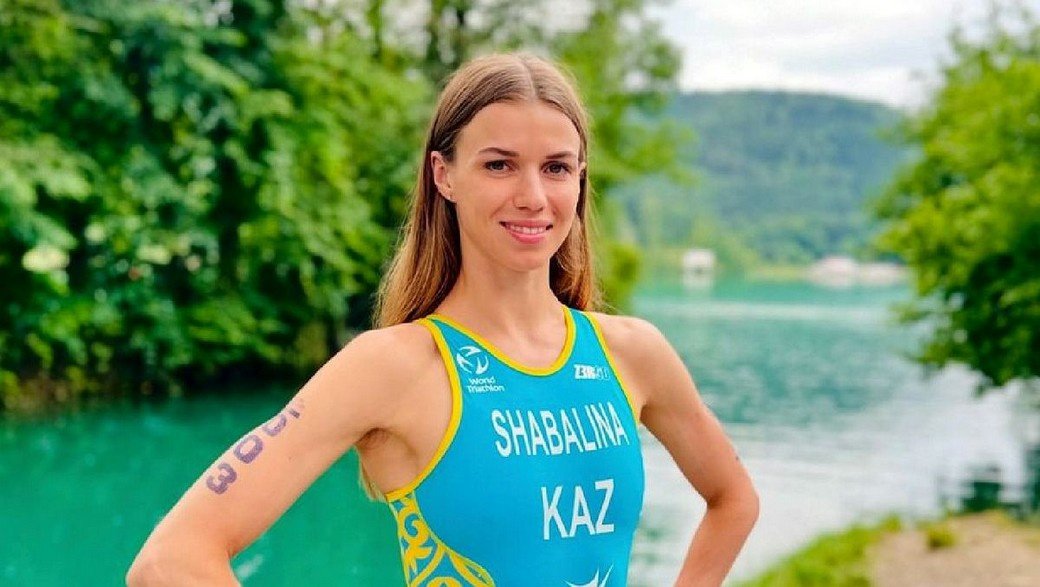 Триатлонистка из Казахстана обратилась к медикам после заплыва в Сене