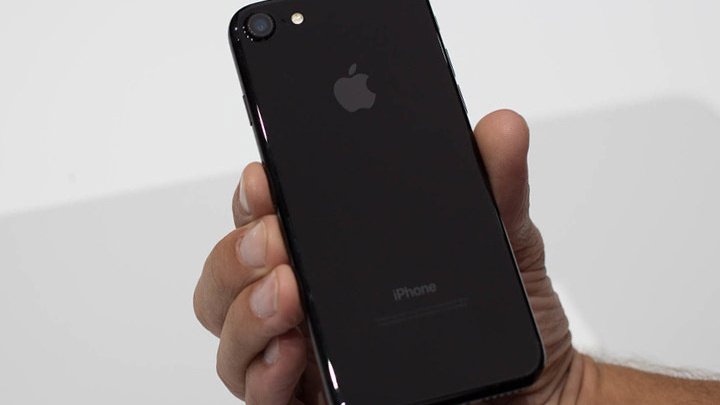 Xiaomi выпустит клон iPhone 7 в&nbsp;цвете &laquo;черный оникс&raquo;