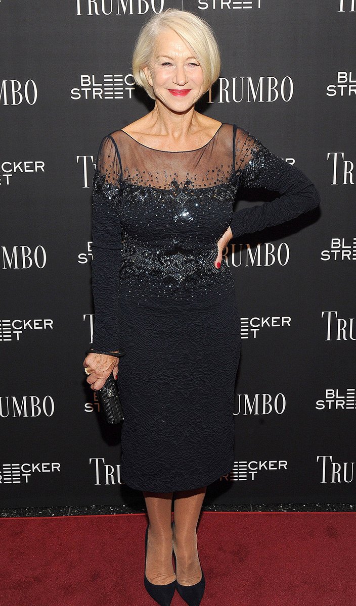 Хелен Миррен в платье от дизайнера Badgley Mischka в ноябре 2015 года. Невозможно поверить, что актрисе уже 70 лет!