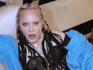 Мадонна с новым цветом волос