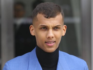Slide image for gallery: 16260 | Stromae на показе Louis Vuitton, 2015 год. Фото: legion-media.ru