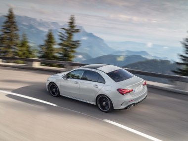 slide image for gallery: 23693 |  Mercedes-Benz A-Class