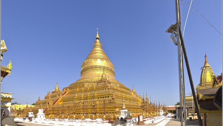 Пагода Швезигон в Багане днем.