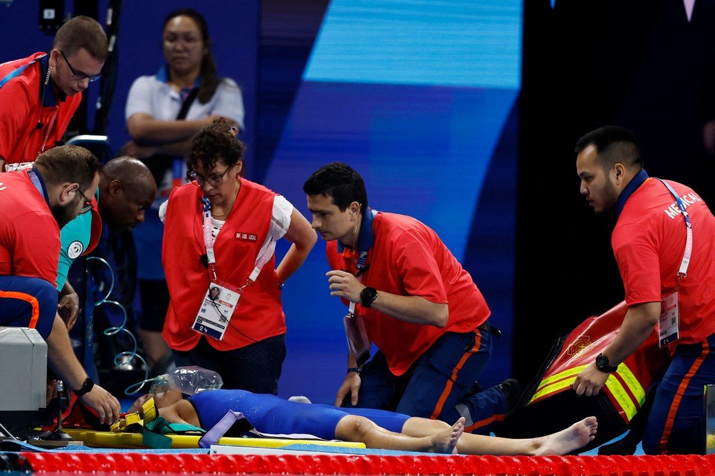 Словацкая пловчиха потеряла сознание после заплыва на Олимпиаде