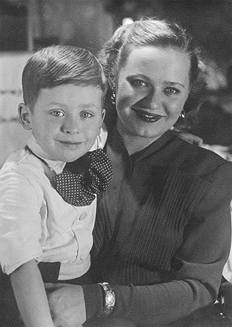 Нина с сыном Виктором, 1950-е годы
Фото: предоставлено семьей Нины Вагиной