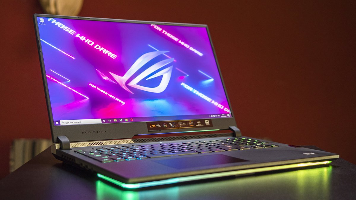 Asus strix scar. Ноутбуки асус Рог 17 дюймов с подсветкой нижней.