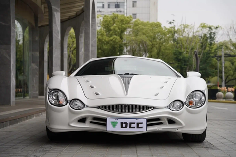 Mitsuoka Orochi