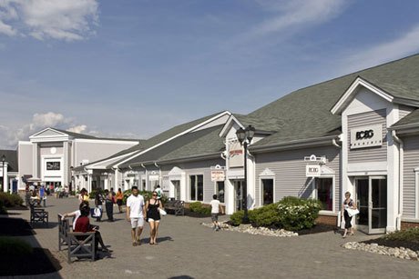 WOODBURY COMMON PREMIUM OUTLETS