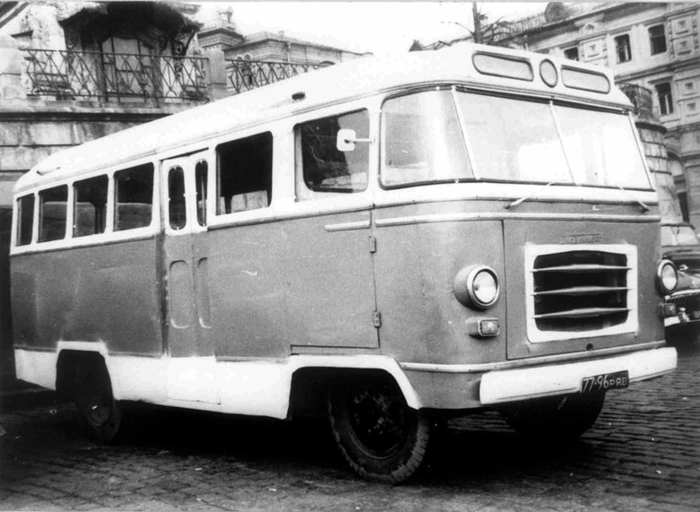 Автобус «Таджикистан-1» — аналог литовского КАГ-3