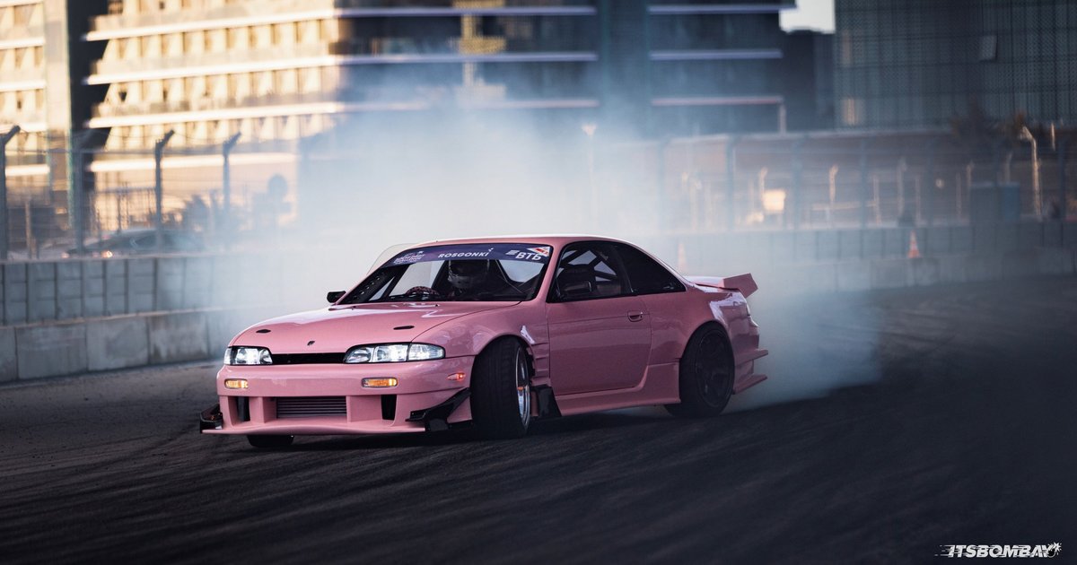 Nissan Silvia s14 stance