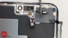 На первом фото модуль камеры iPhone 14 Pro Max, на втором – процессор смартфона. Фото: YouTube