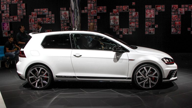 slide image for gallery: 17891 | Volkswagen Golf GTI