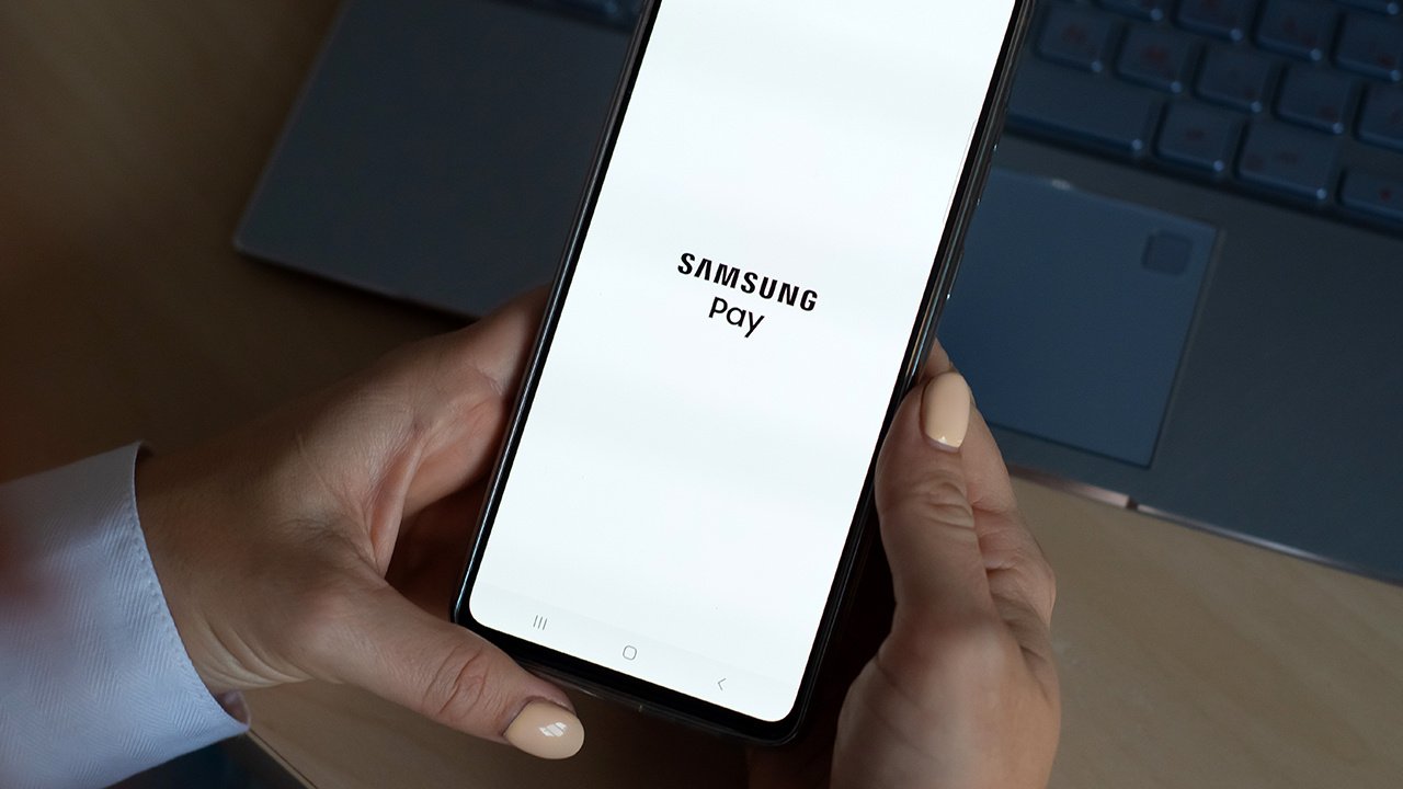 Телефоны Samsung, подаренные атлетам из КНДР, могут нарушить санкции ООН