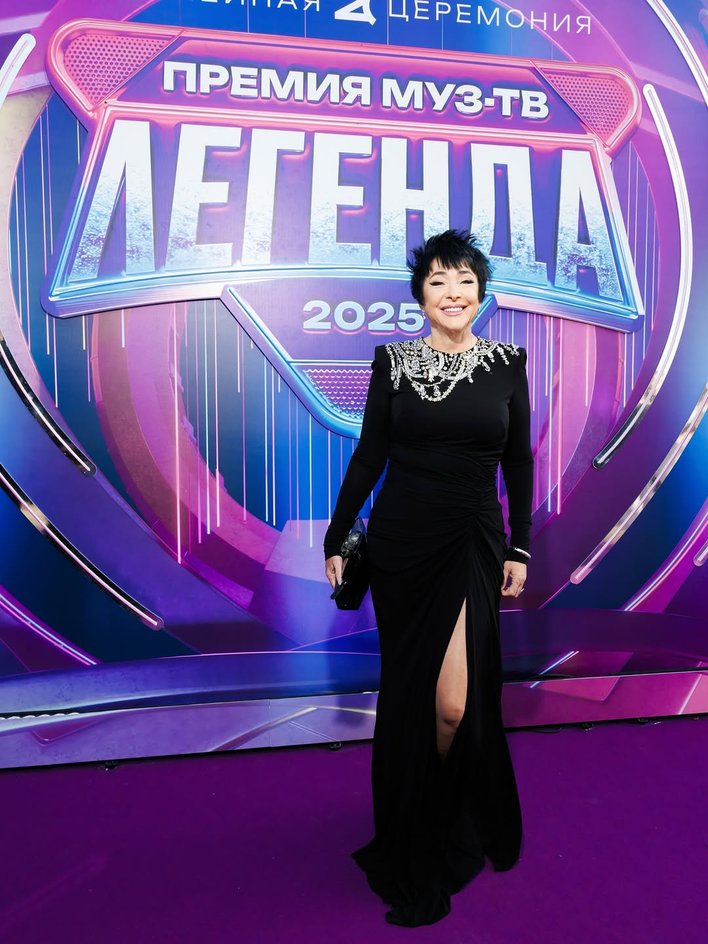 Лолита Лолита