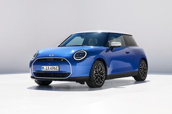 Электрический Mini Cooper